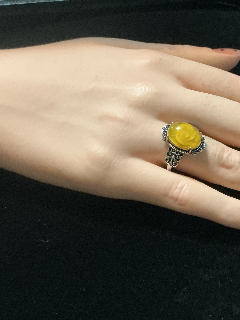 Adjust. Yellow Jade with rose design inside ring